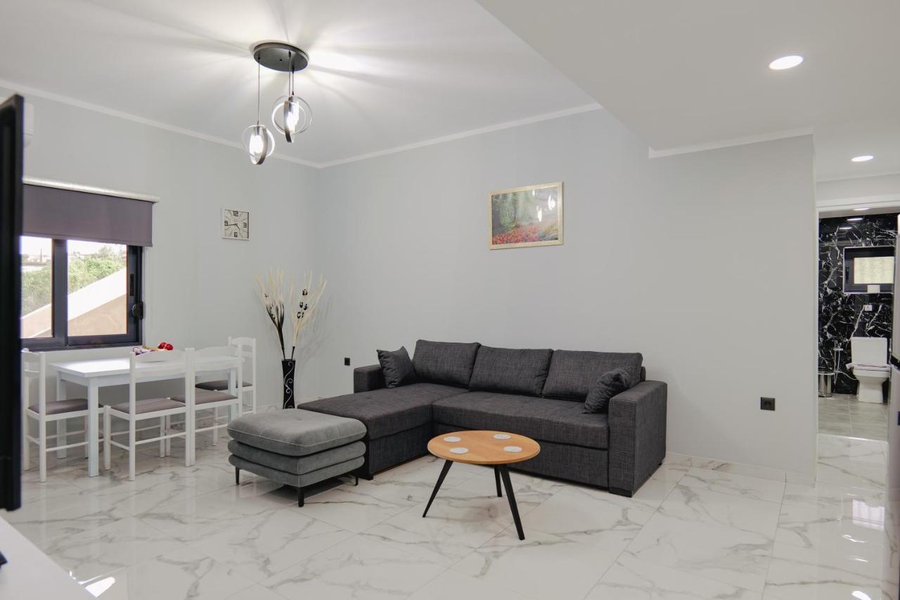 Iphigenia Luxury Flat Sarandë Exterior foto