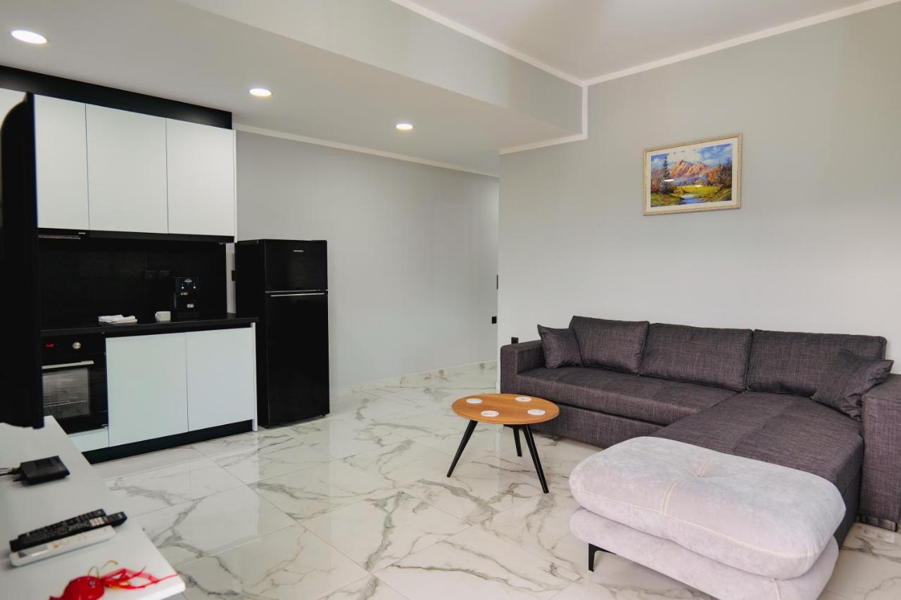 Iphigenia Luxury Flat Sarandë Exterior foto