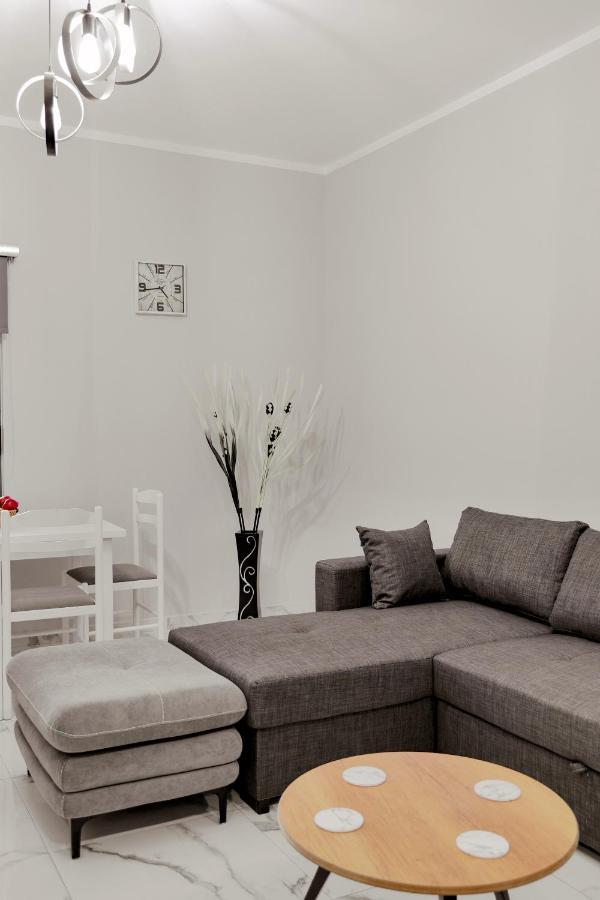 Iphigenia Luxury Flat Sarandë Exterior foto
