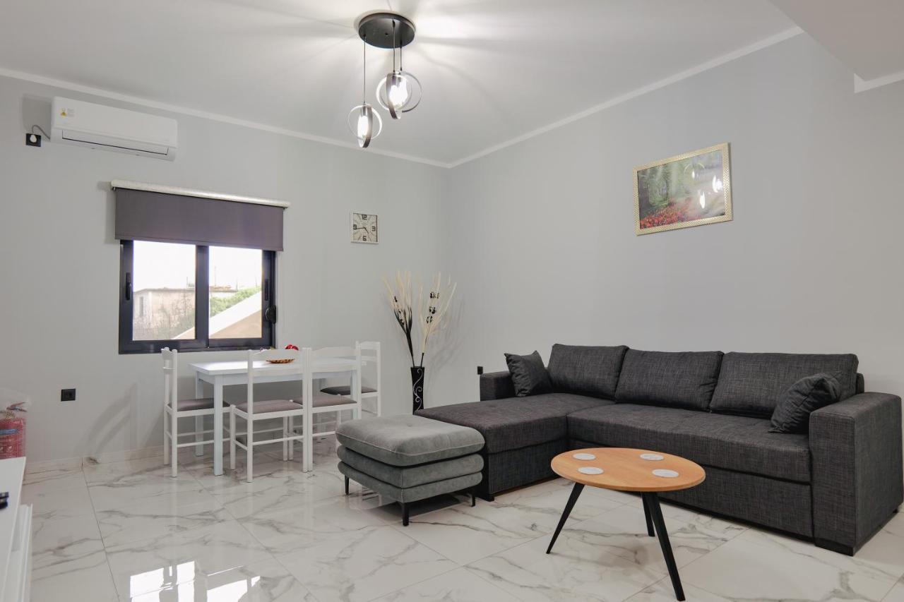 Iphigenia Luxury Flat Sarandë Exterior foto