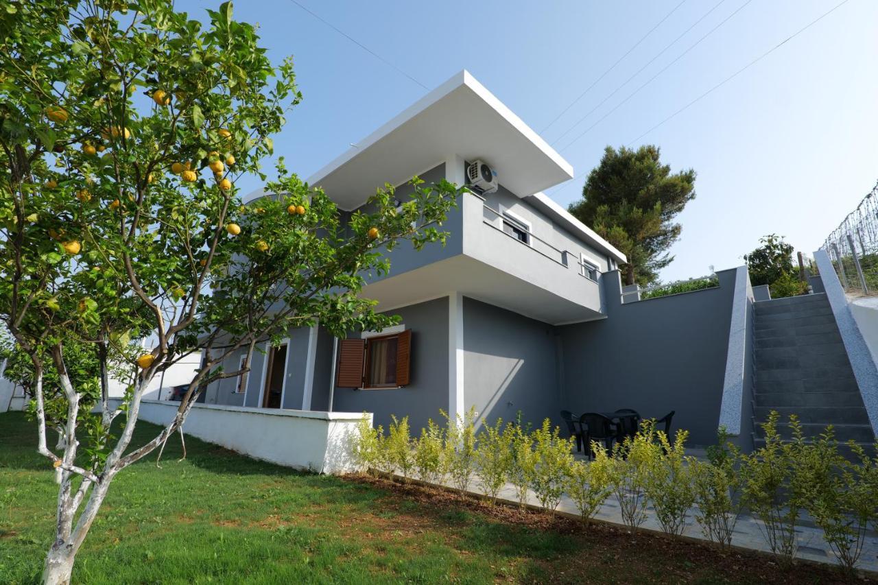 Iphigenia Luxury Flat Sarandë Exterior foto